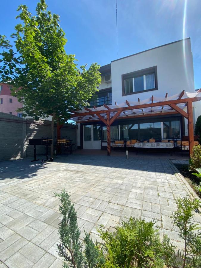 Vila Ammos Mamaia 120 Metri De Plaja Năvodari Exterior foto